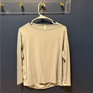 Women’s lululemon dolman style Top